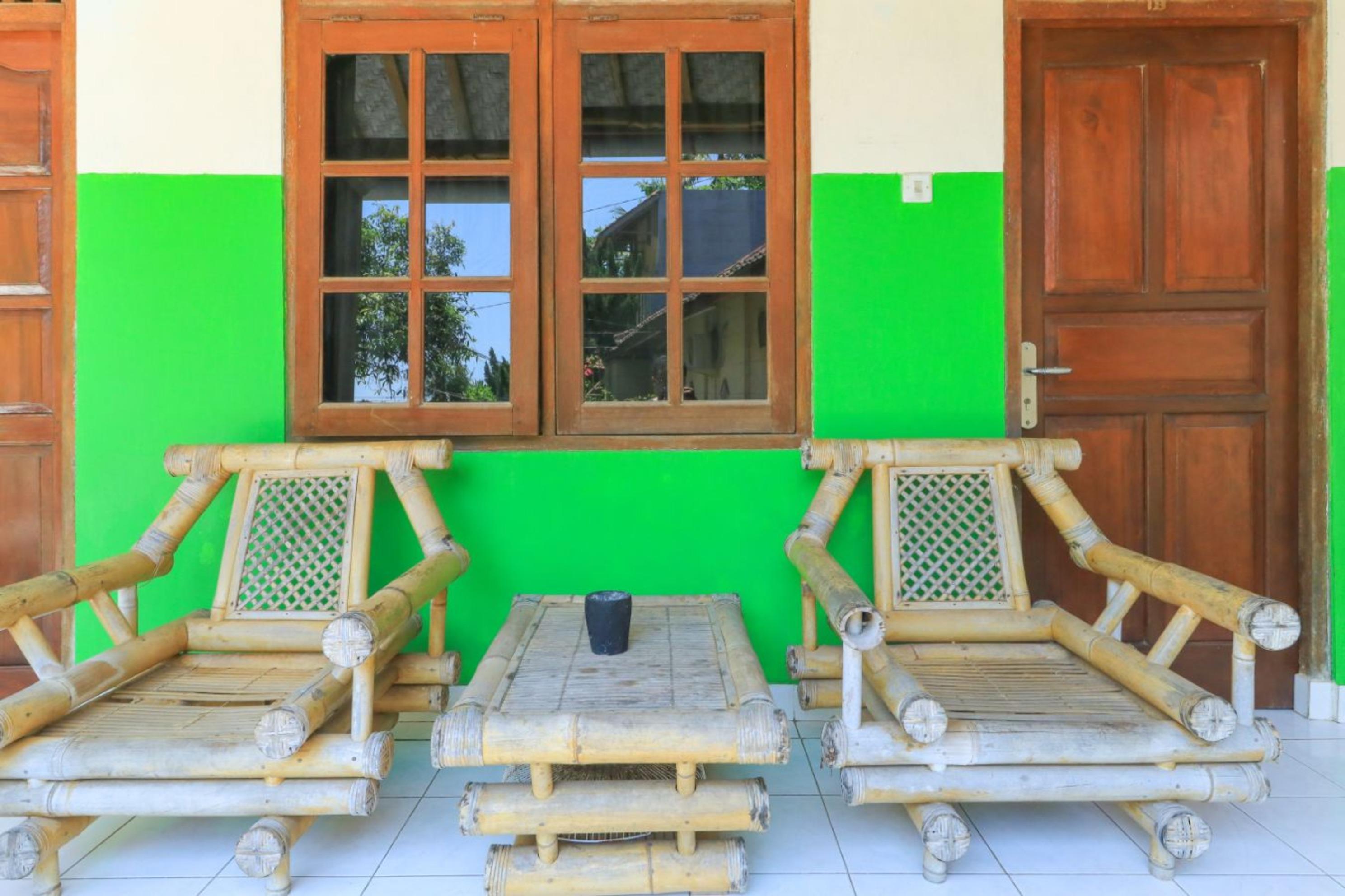 Hotel Tara Bar & Resto Air Sanih Kubutambahan  Kültér fotó