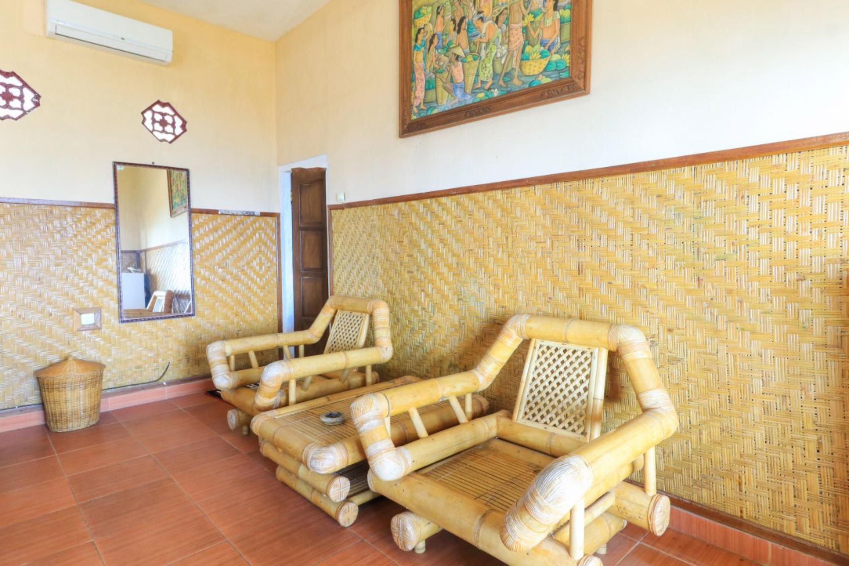 Hotel Tara Bar & Resto Air Sanih Kubutambahan  Kültér fotó