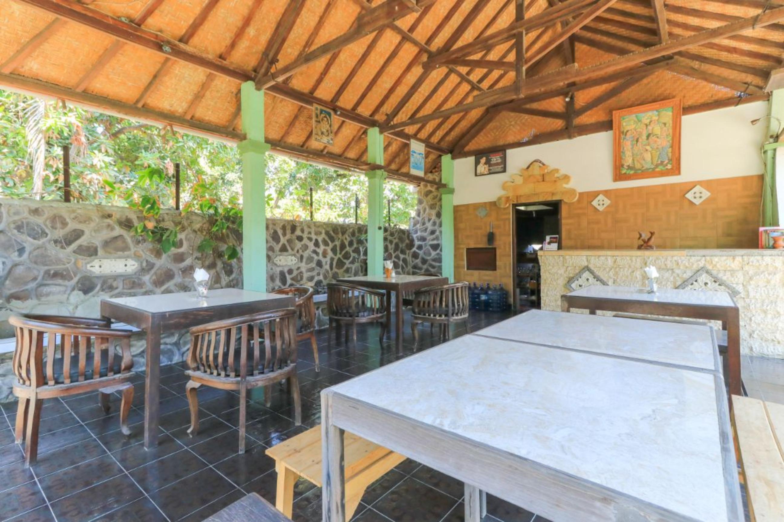 Hotel Tara Bar & Resto Air Sanih Kubutambahan  Kültér fotó