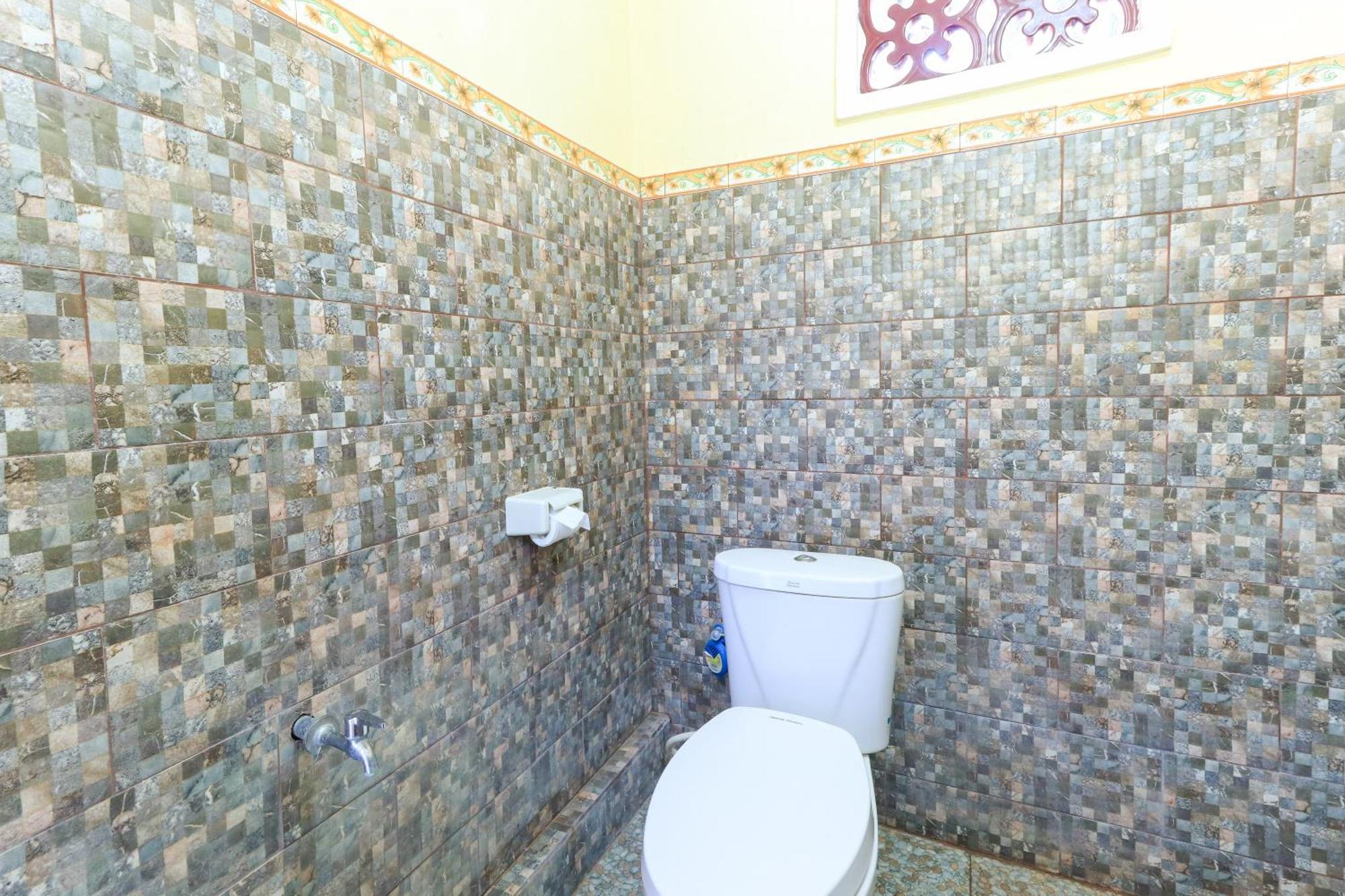 Hotel Tara Bar & Resto Air Sanih Kubutambahan  Szoba fotó