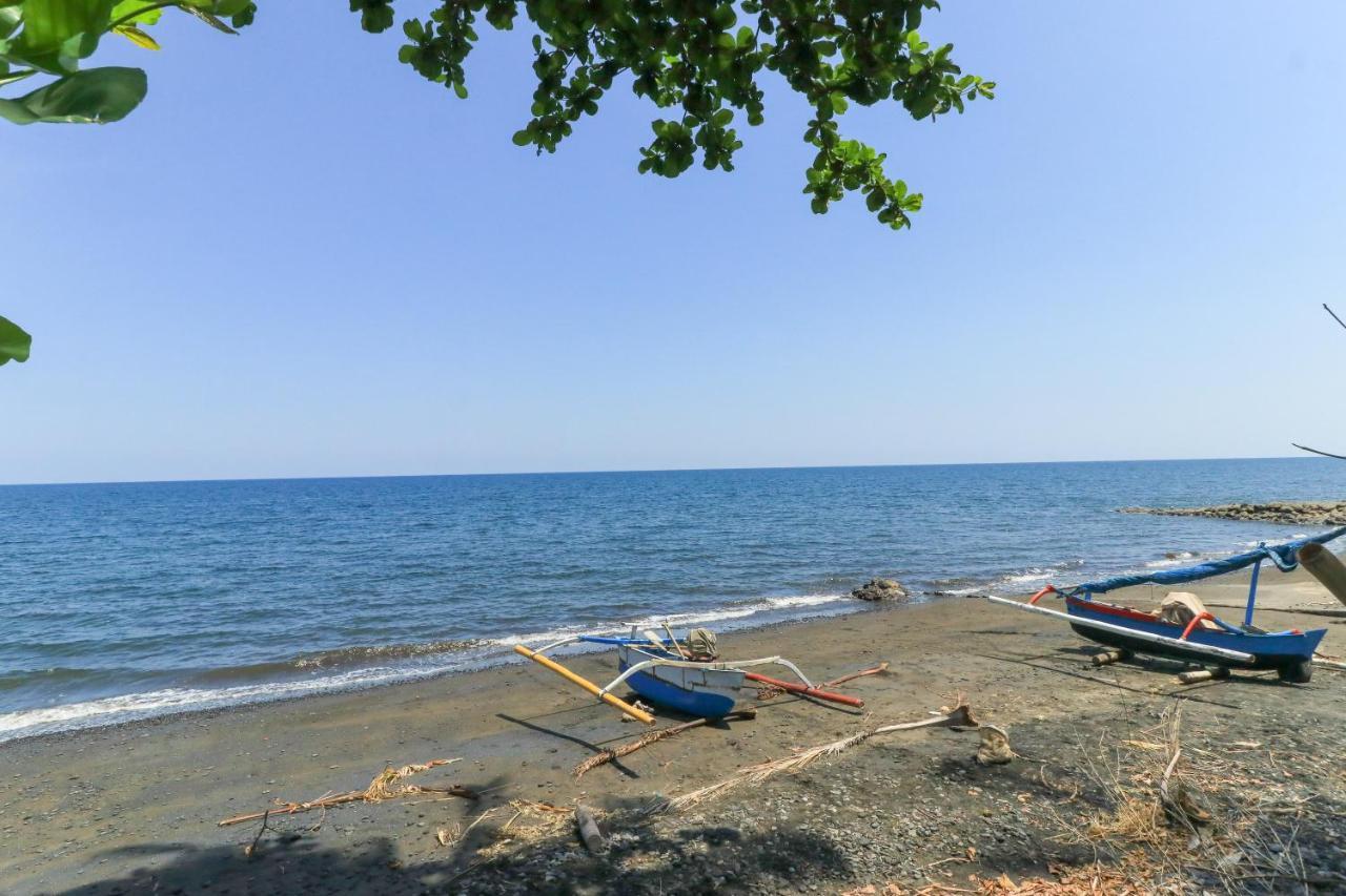 Hotel Tara Bar & Resto Air Sanih Kubutambahan  Kültér fotó